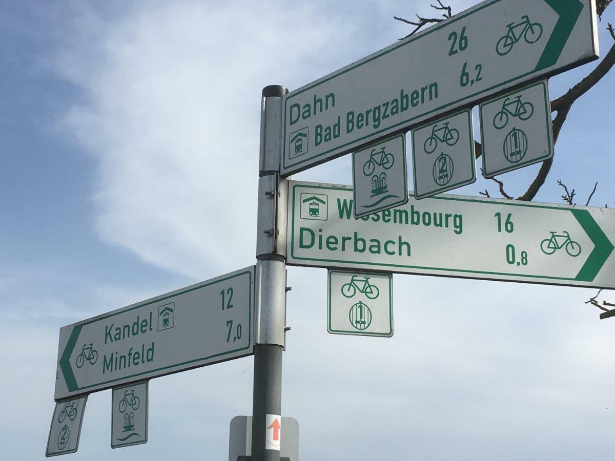 Ferienwohnung Kaestle Bad Bergzabern Exteriör bild